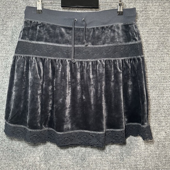 Y2K‎ BCBG Maxazria Women's Skirt Navy Lace Size P/XLarge - Picture 1 of 6